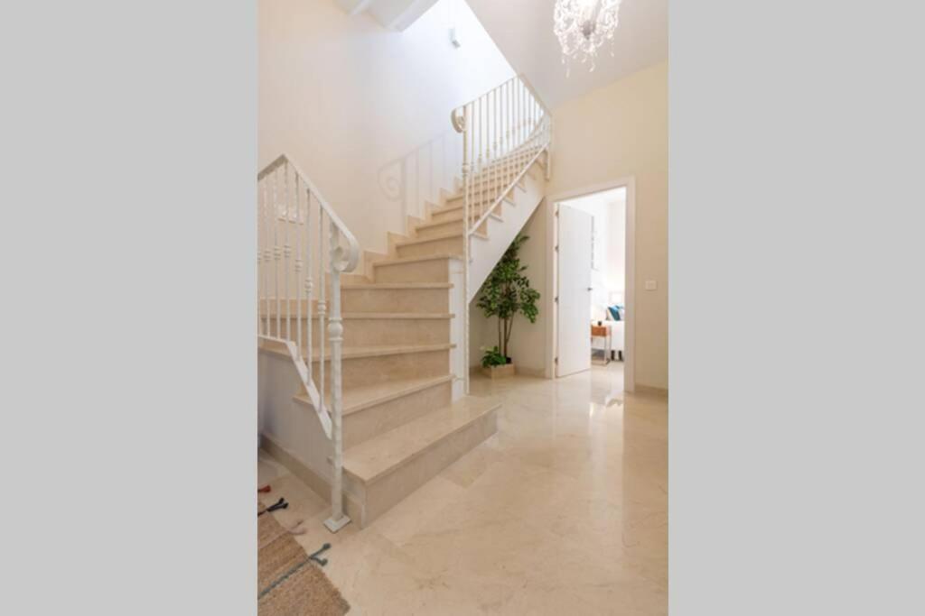 Lumbreras Deluxe Suite By Valcambre Séville Extérieur photo